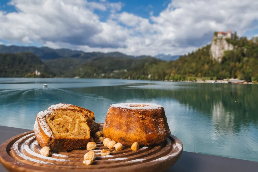 Potica: a traditional slovenian cake baked in Bled