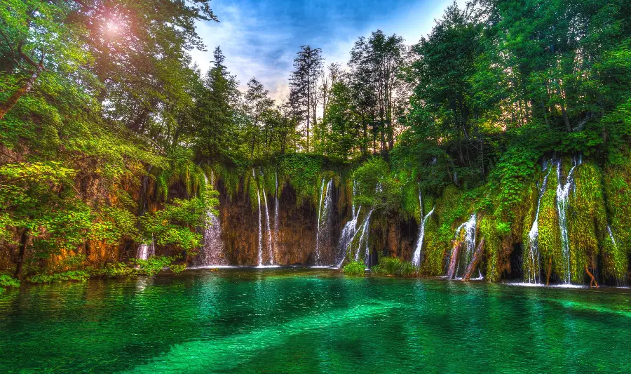 Plitvice Lakes from Zagreb - Plitvice National Park Tours from Zagreb